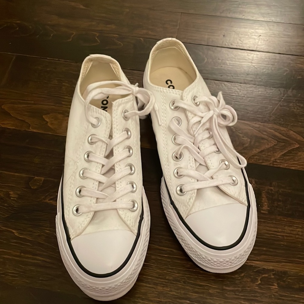 Platform converse